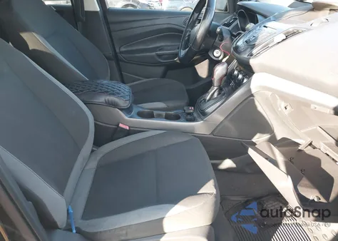 2013 Ford Escape S из США, поврежденный, VIN 1FMCU0F78DUC84445